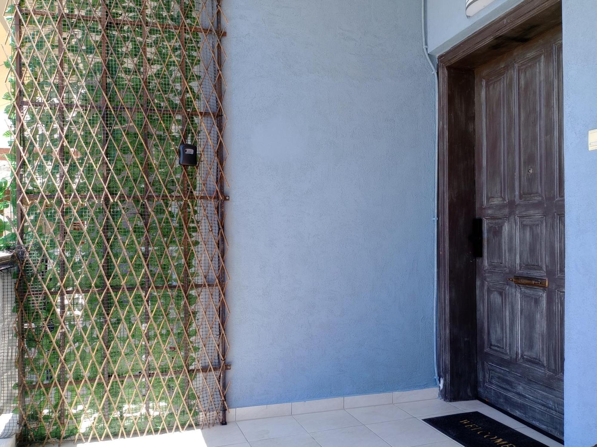 Blue House Kavala Apartment Exterior photo